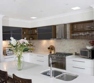 illume-300-Kitchen-No-Pendant-Lights-DSC_5891-e1505364454907